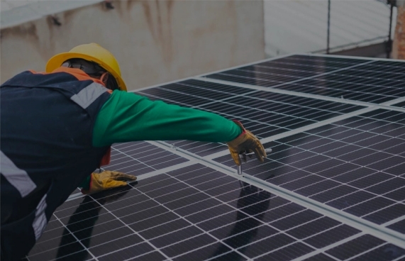 Solar panel inspection and maintenance